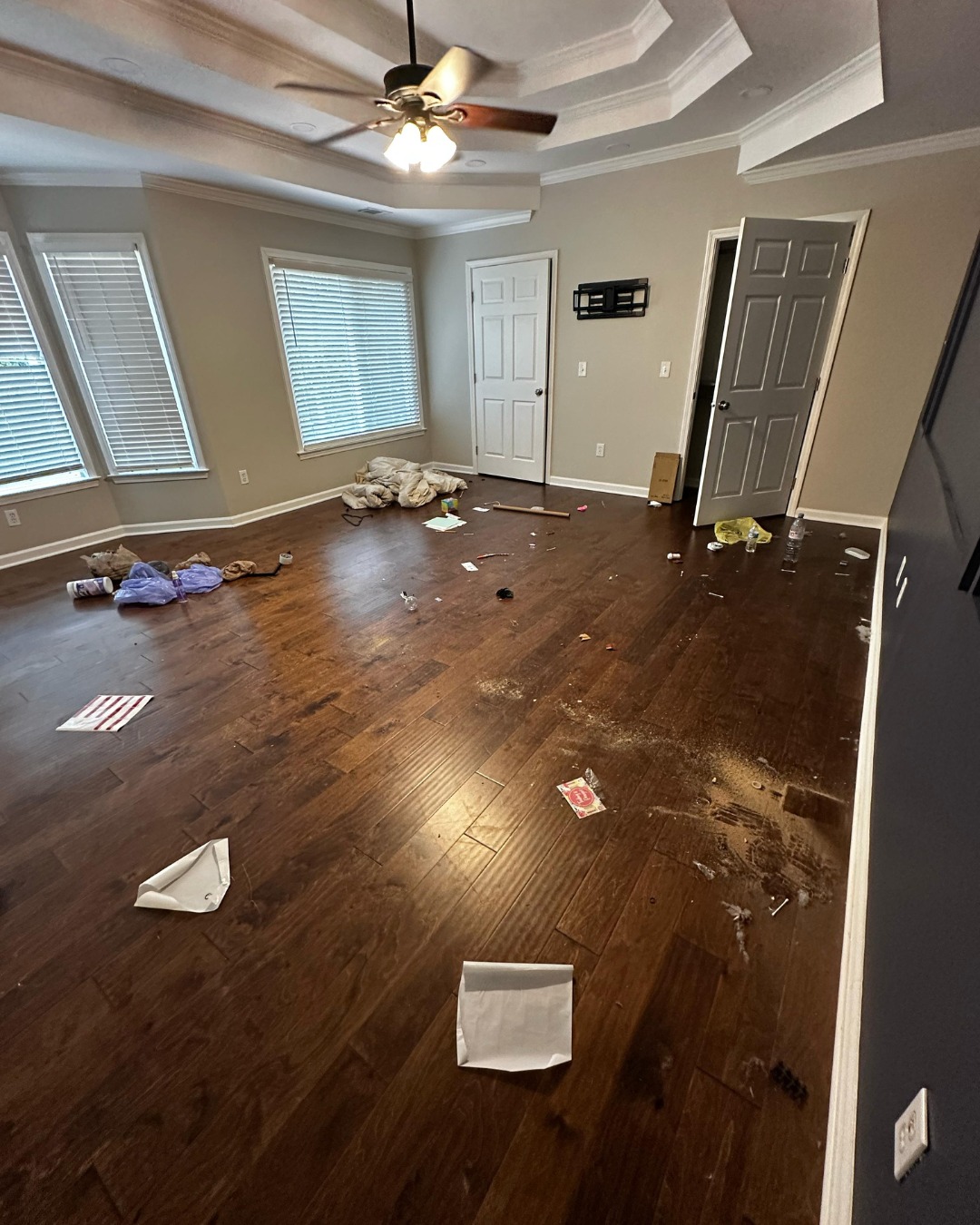 livroom.jpg livroom.jpg